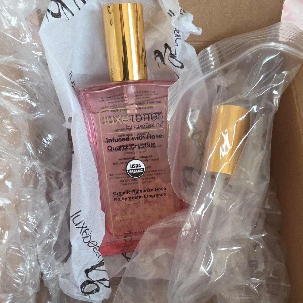 Luxe Beauty Organic Toner w Rose Quartz Crystals